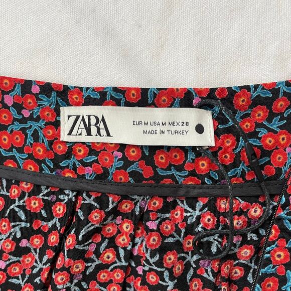 Zara Red Floral Print Midi Skirt Size Medium Double Slit Summer Festival NWOT - Picture 7 of 9